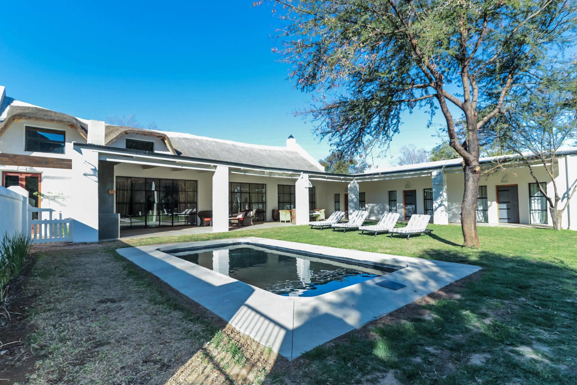 Bed and Breakfast The Whyte House Graaff-Reinet Esterno foto