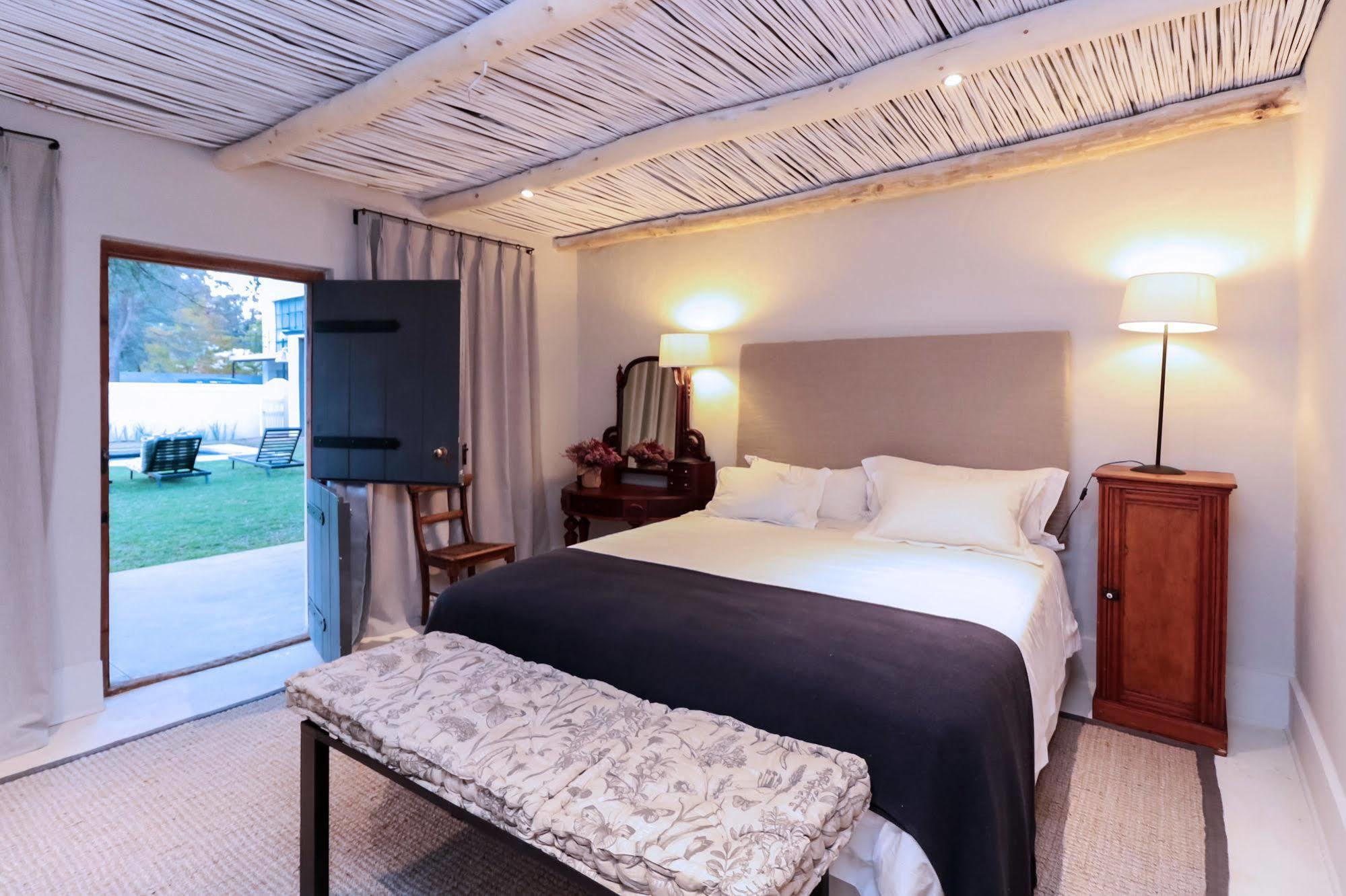 Bed and Breakfast The Whyte House Graaff-Reinet Esterno foto