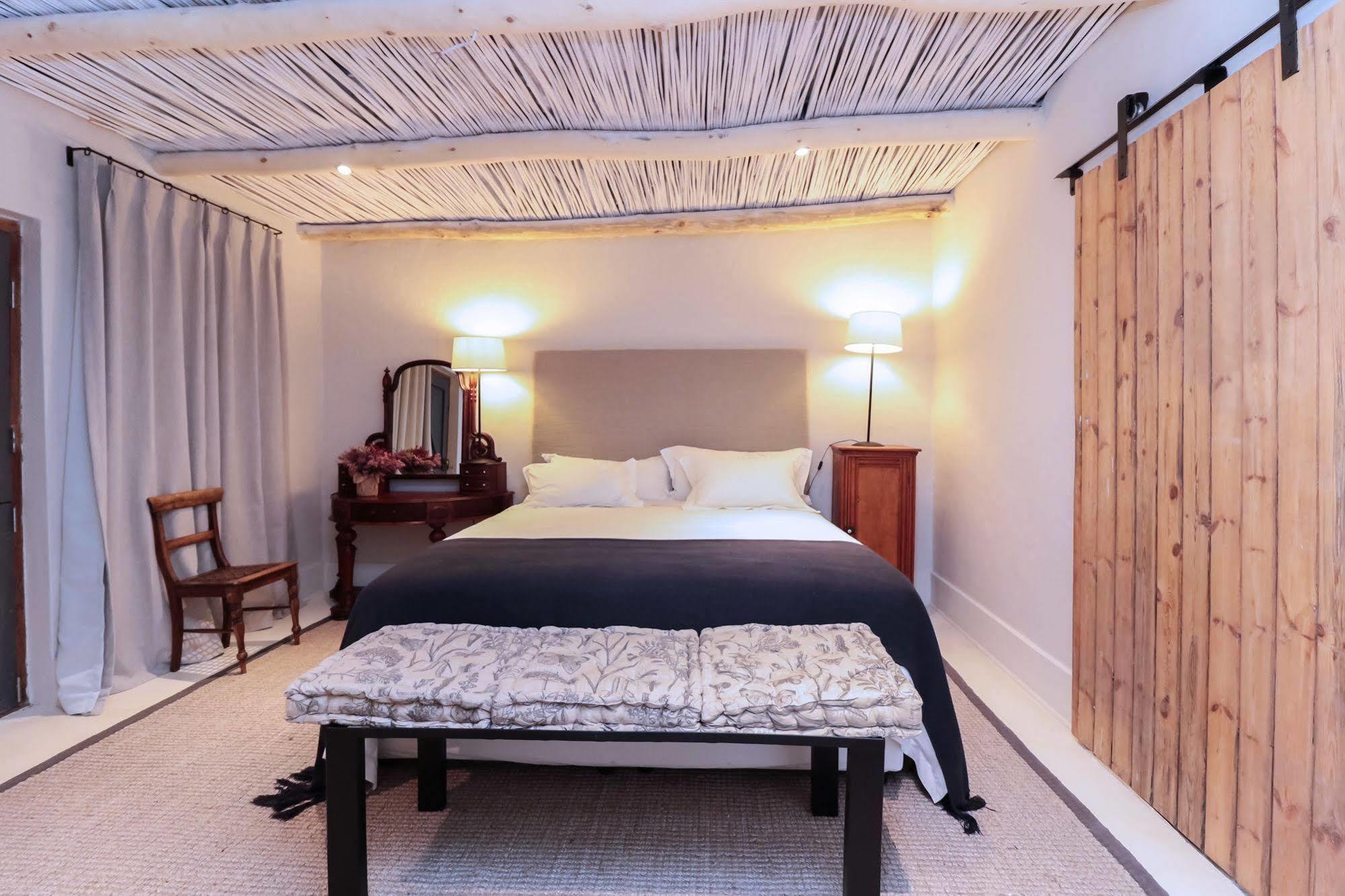 Bed and Breakfast The Whyte House Graaff-Reinet Esterno foto